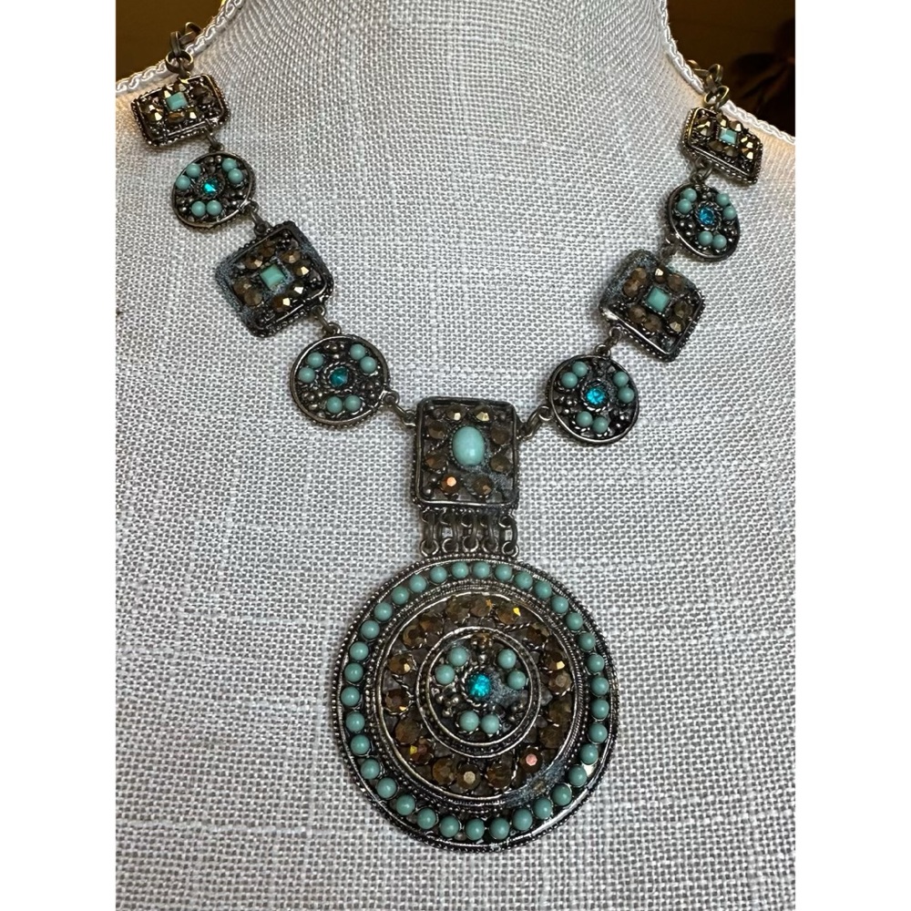 Turquoise Medallion Necklace